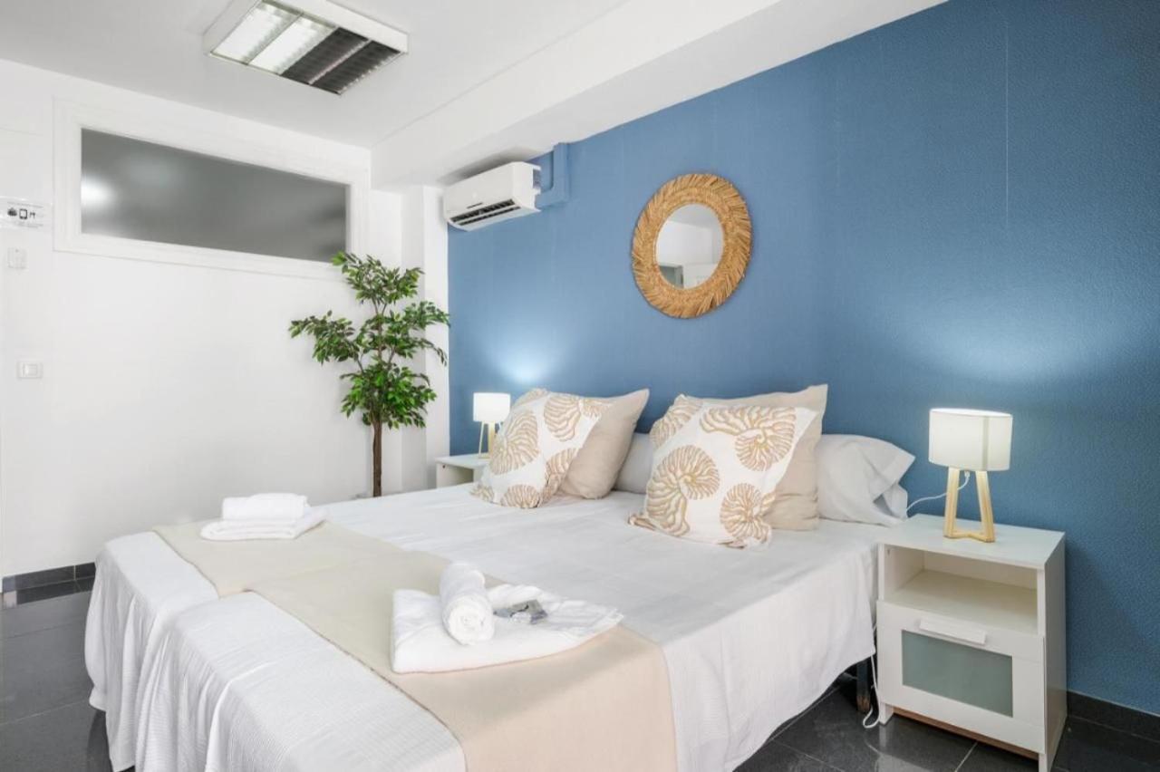 Apartmán Amplio Piso En Atarazanas Màlaga Exteriér fotografie