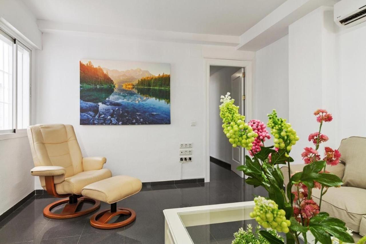 Apartmán Amplio Piso En Atarazanas Màlaga Exteriér fotografie